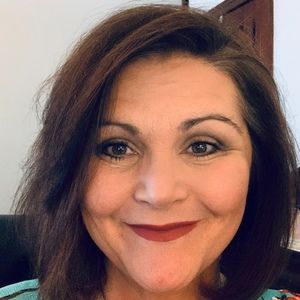 Meet your Posher, Chrissy